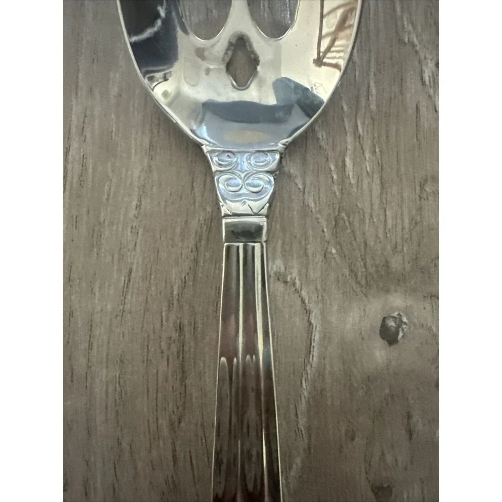 Towle Stainless Steel 18/10 KING GUSTAV‎ Slotted Serving Spoon China